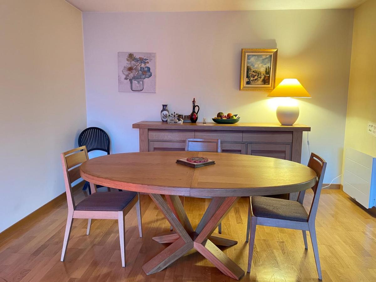 Joli Appartement A Montargis Exterior photo